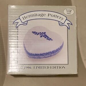 Hermitage Pottery Heart Box